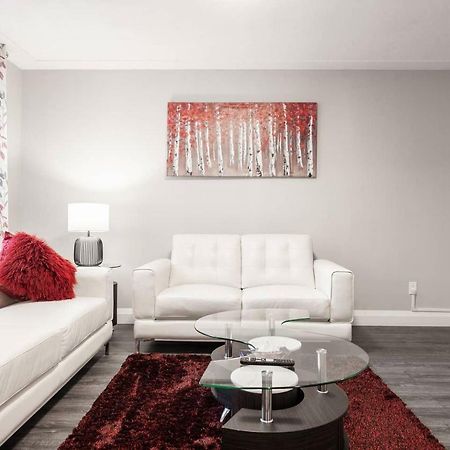 Entire 2 Bedroom Apartment Uptown Waterloo - E1 Buitenkant foto